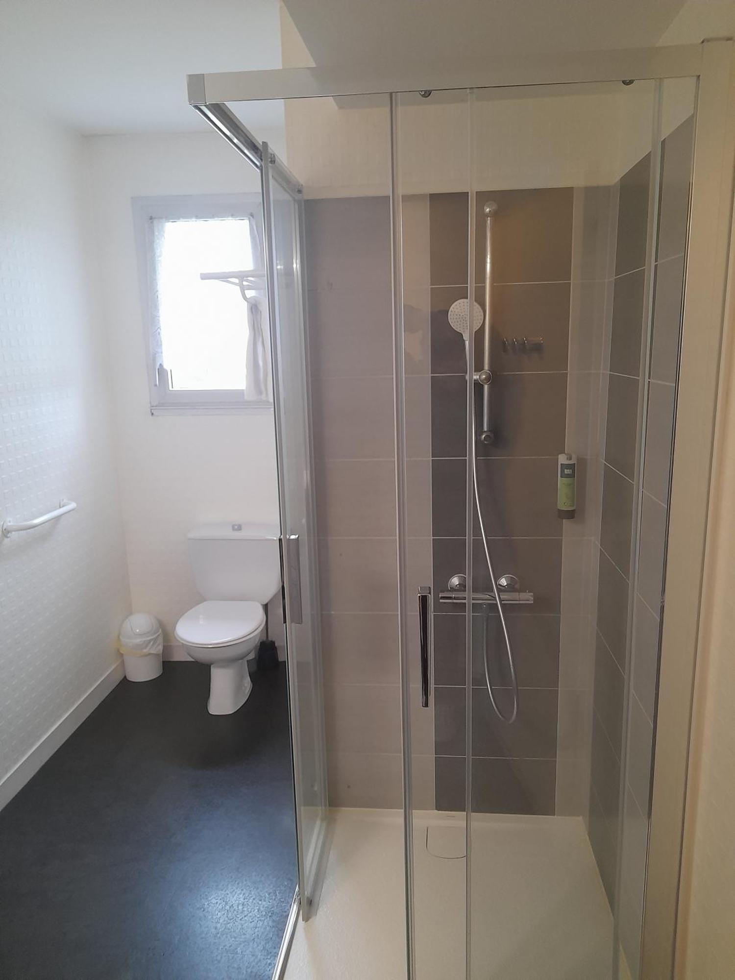 Logis Hotel Lodge La Valette Cesson-Sévigné Eksteriør billede