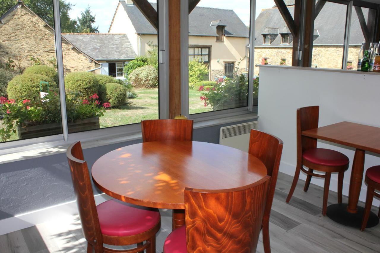 Logis Hotel Lodge La Valette Cesson-Sévigné Eksteriør billede